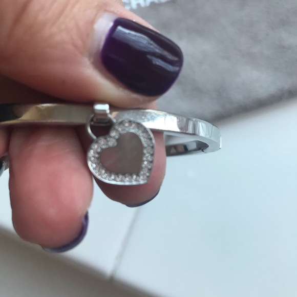 Michael Kors Bracelet Silver with heart - Picture 4 of 4